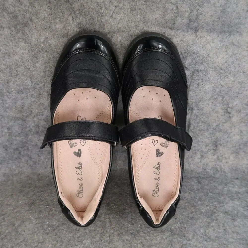 Olive & Edie Shoes Girls 1 Mary Jane Francis Classic Black Adjustable Strap Flat